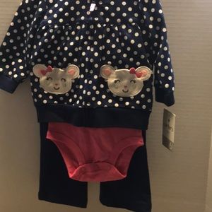 Carter’s 3 pieces